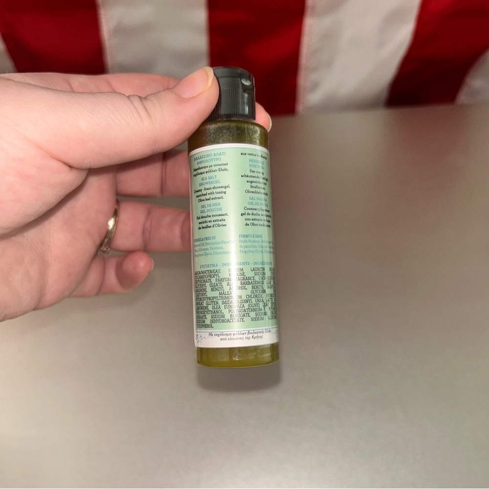 Korres Olive Sea Salt Shower Gel - Picture 2 of 6